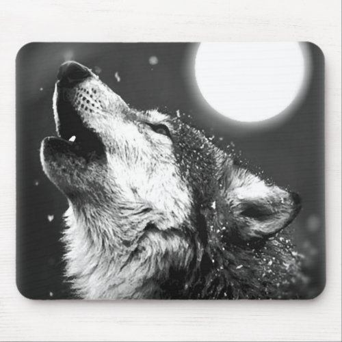 Wolf Howling at Moon Mouse Pad