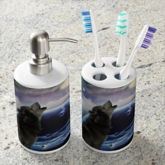 Wolf howling at the moon bathroom set (Front)