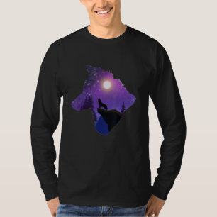 Wolf Howling At The Moon Design T-Shirt