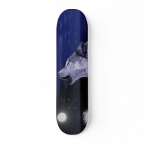 Wolf howling at the moon in the sea skateboard