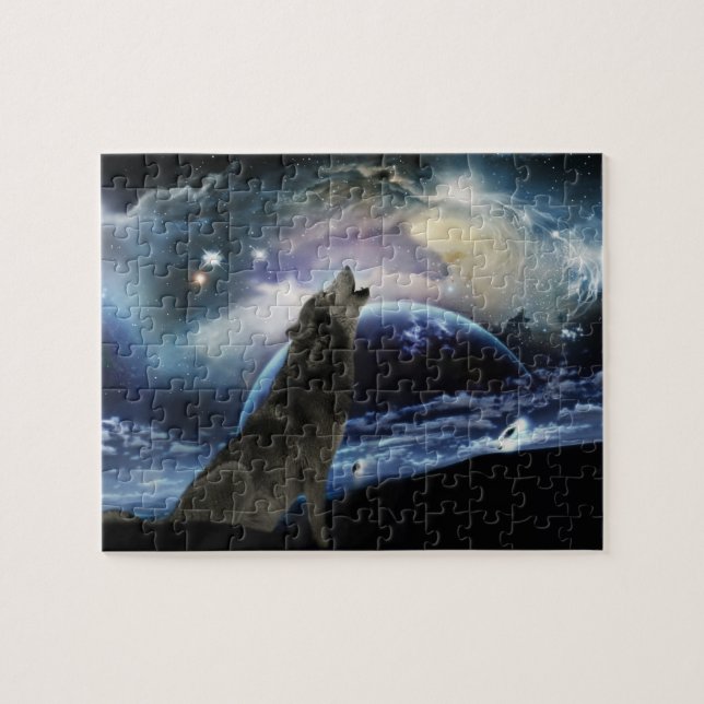 Wolf howling at the moon jigsaw puzzle (Horizontal)