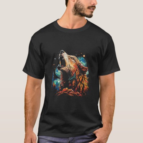 Wolf Howling At The Moon Women s Alaskan Wildlife  T_Shirt