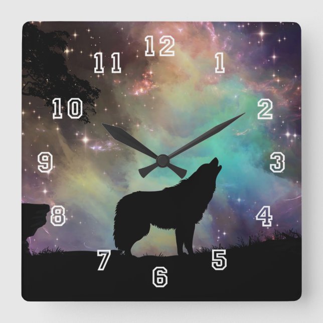 Wolf howling Silhouette and Northern Lights Clock (Front)