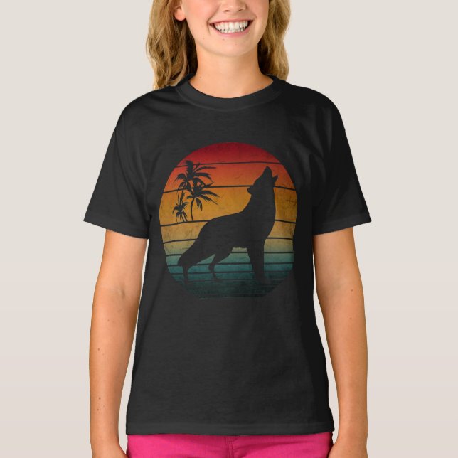 wolf howling vintage T-Shirt (Front)