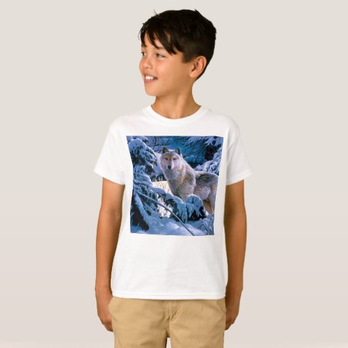 Wolf in the winter forest painting T_Shirt