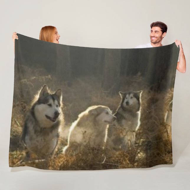 WOLF PACK FLEECE BLANKET (In Situ)