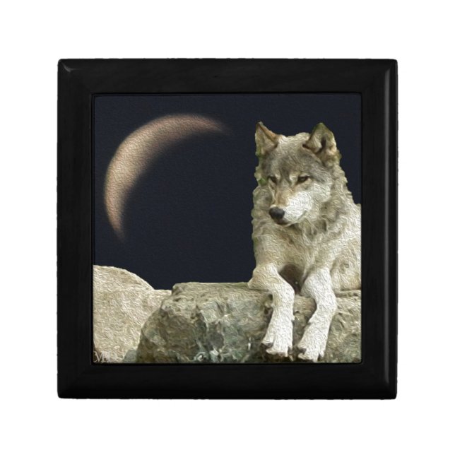 Wolf Relaxing Jewelry Box (Front)