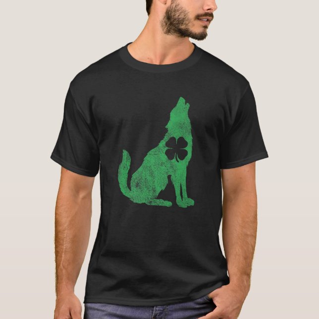 Wolves Wolf Gift St. Patrick's Day Shamrock Saint T-Shirt (Front)