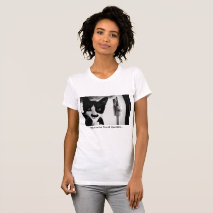 Woman&#39;s Cat T-Shirt