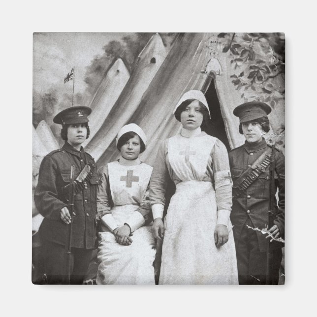 Women at War, 1914-18 Magnet (Front)