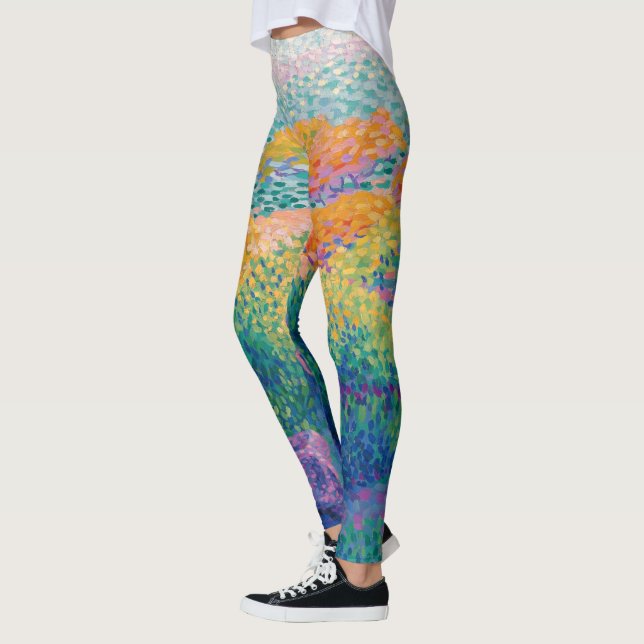 WOMEN BY THE SHORE PAINTING LEGGINGS (Left)