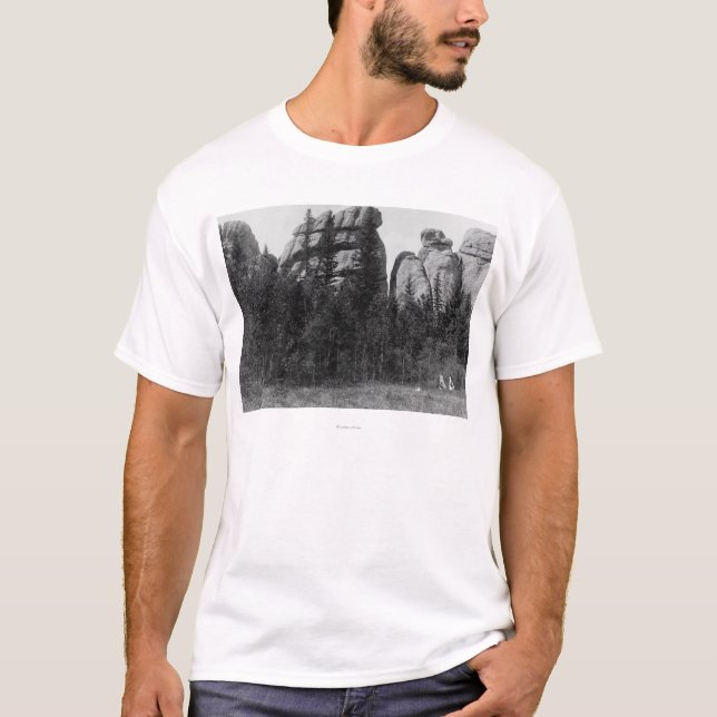 Women in front of Lake Harney Peaks Photograph T-Shirt (Front)