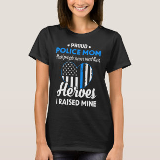 Women Police Mom Blue Line Flag Heart Proud Mom Mo T-Shirt