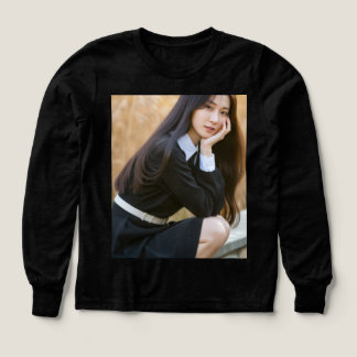 Women’s Artistic Graphic T-Shirt - Tri-Blend Shirts