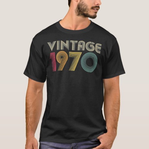 Womens 50Th Vintage 1970 Classic Men Women Mom Dad T_Shirt