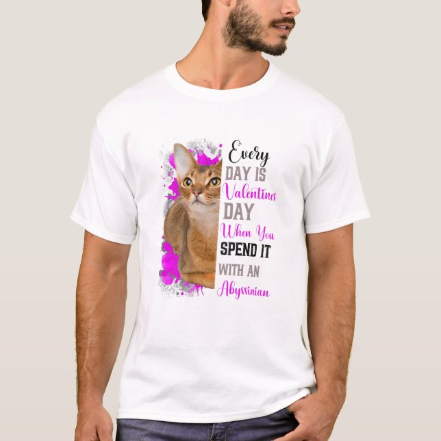 Womens Anyssinian Cat Mom Valentines Day Cat Mama T-Shirt (Front)