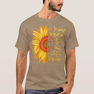 Womens August Girls 2000 Birthday Gift 22 Years Ol T-Shirt