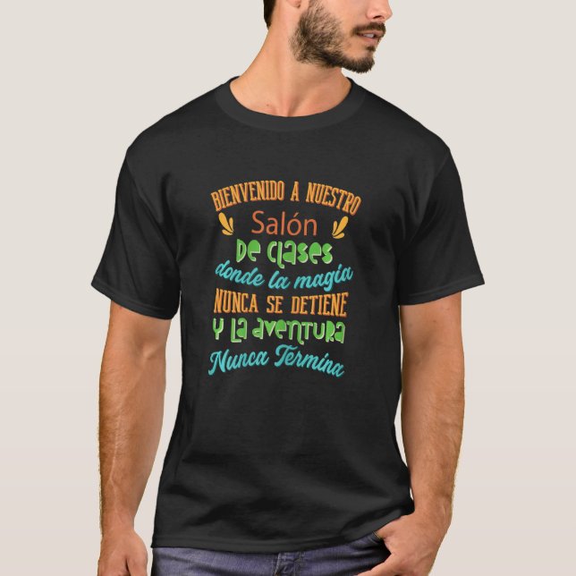 Womens Bienvenido Cute Bilingual Teacher  Maestra  T-Shirt (Front)