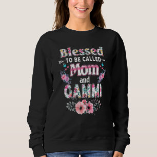 Womens Blessed To Be Called Mom And Gammi Floral M Sweatshirt