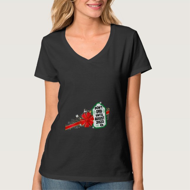 Womens Christmas Pregnancy Announcement Grandparen T-Shirt (Front)