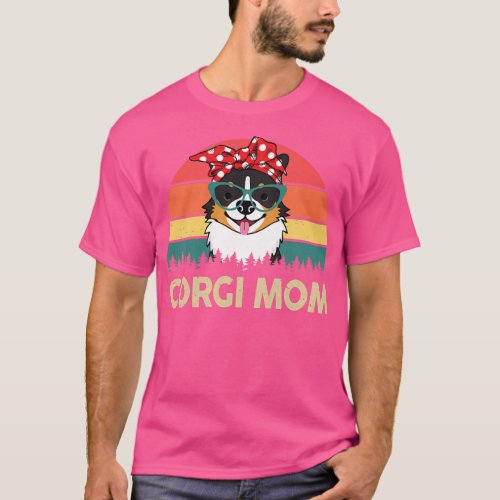 Womens Corgi Ttricolored Corgi Mom Gifts For Lover T_Shirt