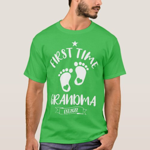 Womens Cute First Time Grandma 2022 Promoted To Gr T_Shirt
