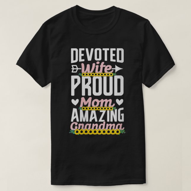 Womens Ded Wife Proud Mom Amazing Grandma Cute Ins T-Shirt (Design Front)