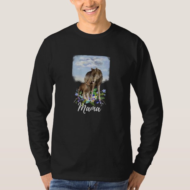 Womens Mama Wolf New Mom Cute Wolves Pack Mommy Mo T-Shirt (Front)