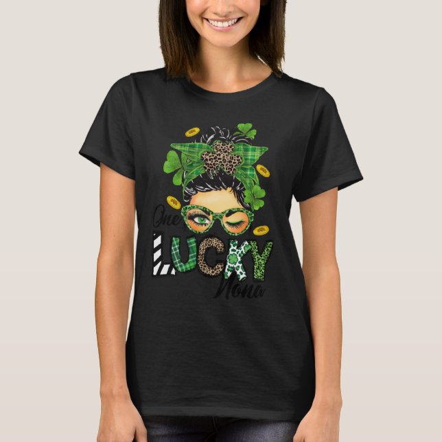 Womens One Lucky Nona St Patricks Day Mom Mother S T-Shirt (Front)