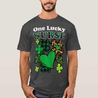 Womens One Lucky Nurse Leopard Scrub St Patricks D T-Shirt