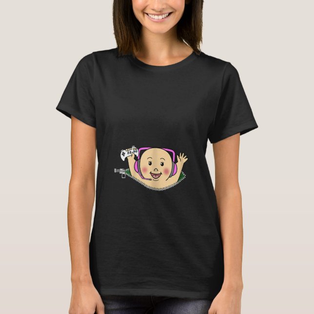 Womens Pregnancy Announcement Gamer Mom Maternity  T-Shirt (Front)