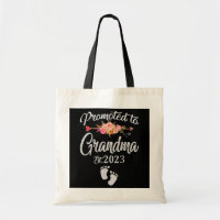 Womens Promoted To Grandma 2023 First Time New