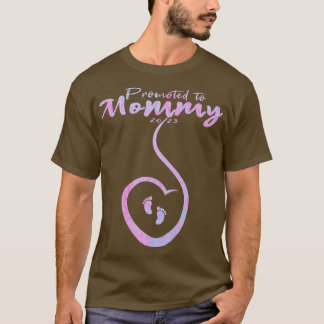 Womens Promoted To Mommy 2023 Gender Reveal Party T-Shirt