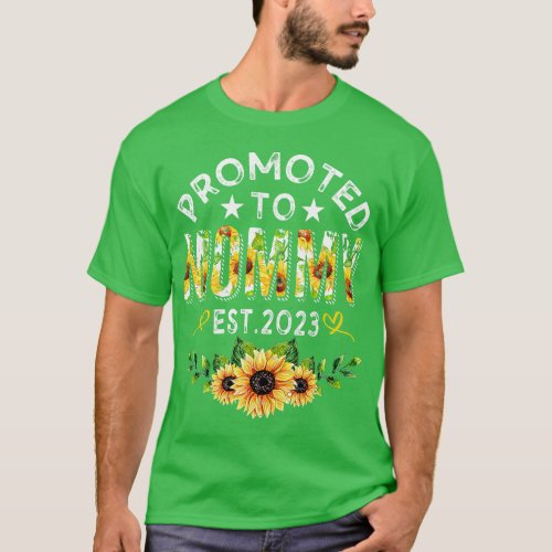 Womens Promoted To Mommy Est 2023 Pregnancy New Mo T_Shirt