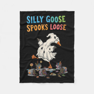 Womens Soky Goose Soks Loose Silly Duck Halloween Fleece Blanket