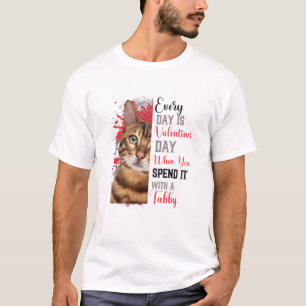 Womens Tabby Cat Mom Valentines Day Cat Mama Mothe T-Shirt