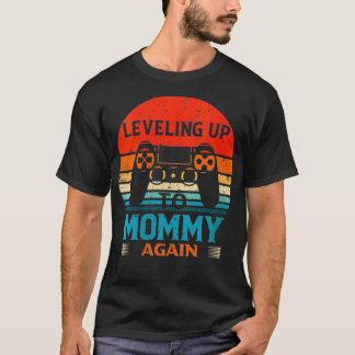 Womens Vintage Leveling Up To Mommy Again Mother's T-Shirt