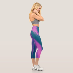 Women's Yoga Set with Artistic Brushstroke Design  Capri Leggings