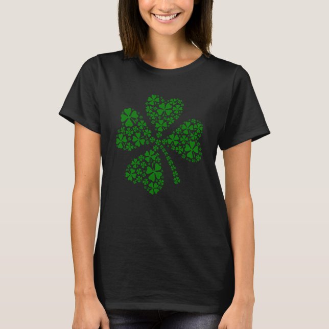 Womenu2019s Lucky Green Shamrock St Patricku2019s  T-Shirt (Front)