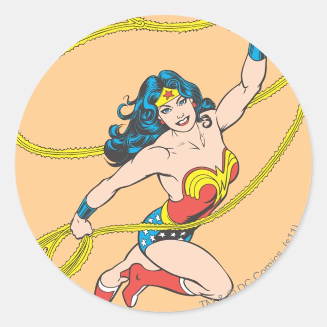 Wonder Woman Holds Lasso 3 Classic Round Sticker (Front)