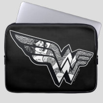 Wonder Woman Sitting In Angled Lace Logo Laptop Sleeve