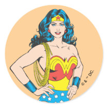 Wonder Woman | Vintage Pose with Lasso Classic Round Sticker
