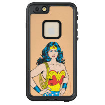 Wonder Woman | Vintage Pose with Lasso LifeProof FRĒ iPhone 6/6s Plus Case