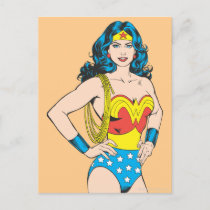 Wonder Woman | Vintage Pose with Lasso Postcard