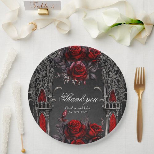 Wonderful dark gothic wedding design paper plates