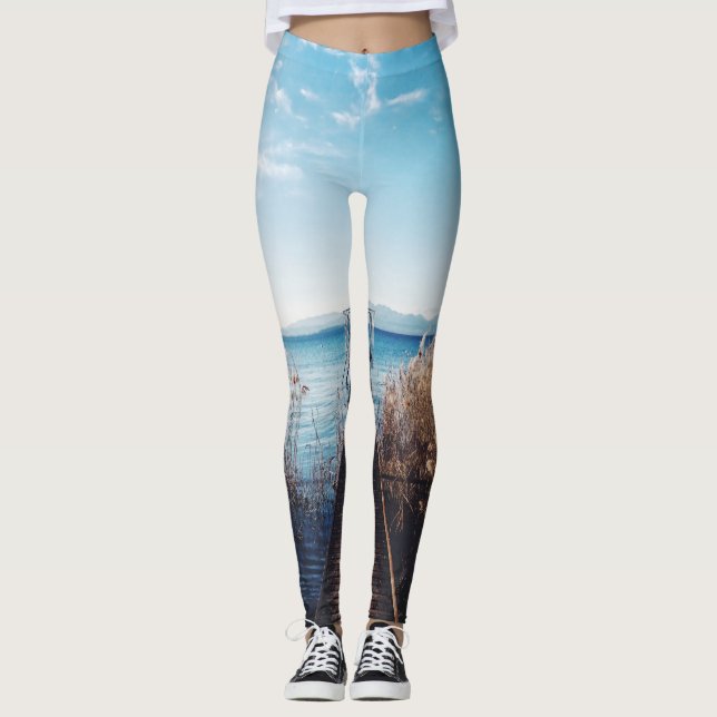 Wonderful Landscape Leggings (Front)