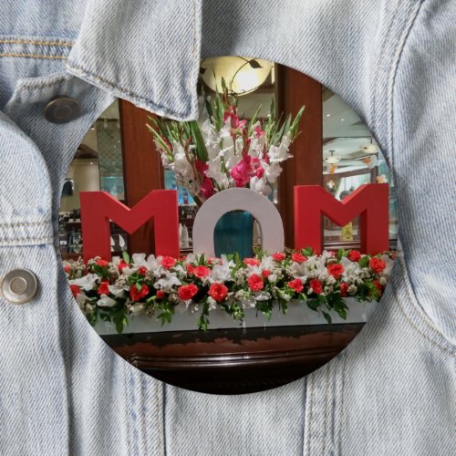 Wonderful Mom in colorful bold flowers with thanks Button