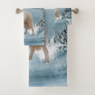 Wonderful white wolf bath towel set