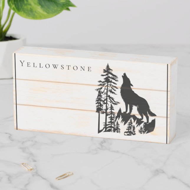 Wood Box Art-Yellowstone Wolf (In Situ Horizontal)
