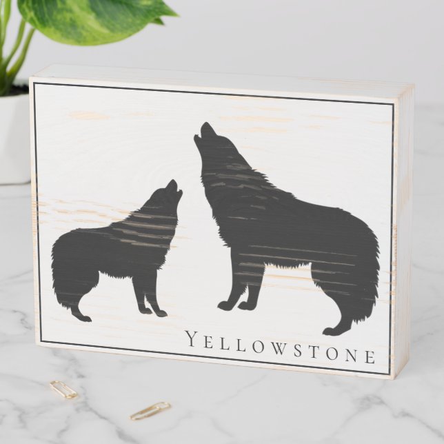 Wood Box Art-Yellowstone Wolf (In Situ Horizontal)